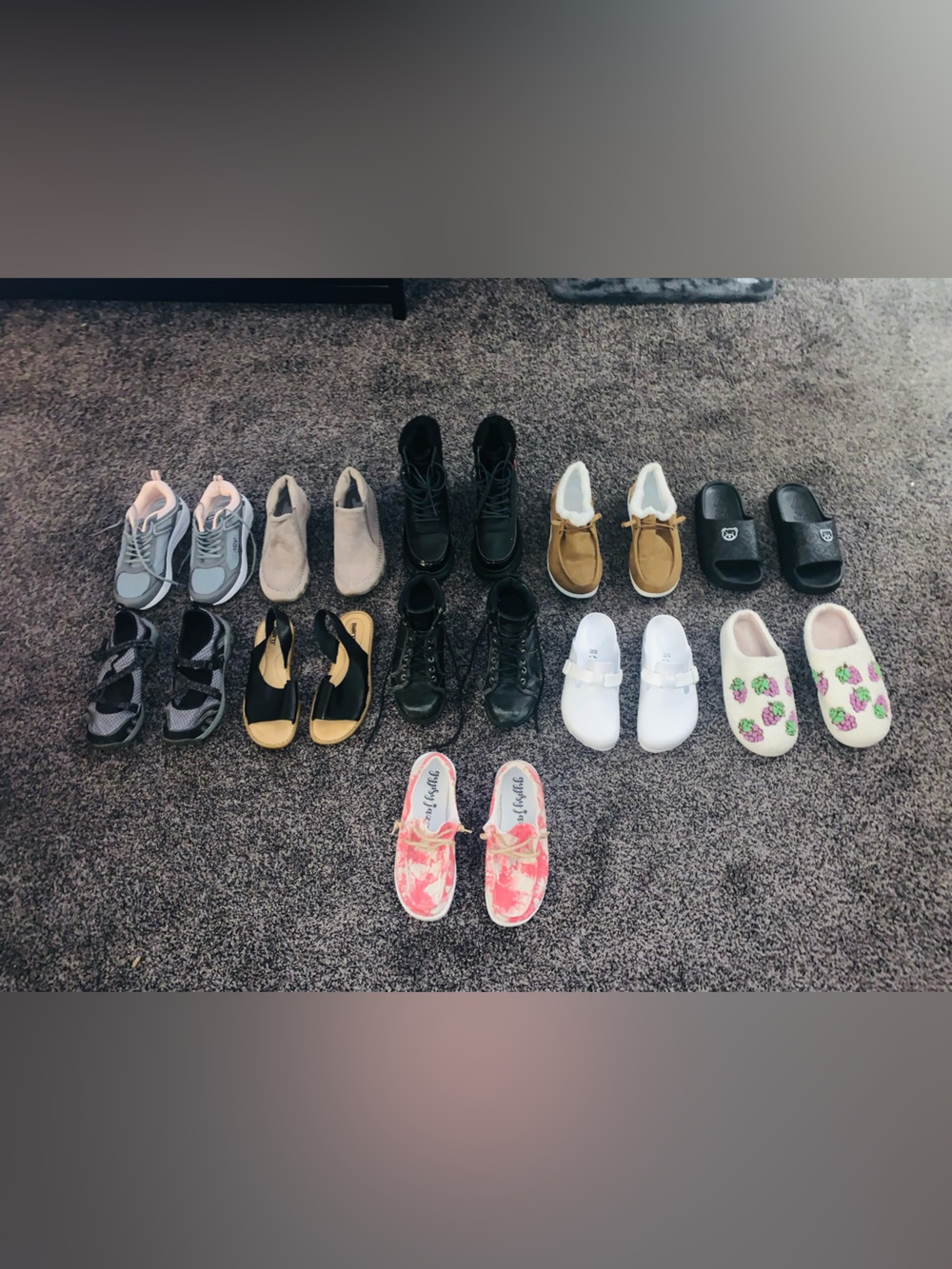Women’s Shoe Bundle Size 8.5 and 9 Some Never Worn Some Lightly Worn. (11 Shoes)